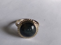Кольцо с камнем Соколиный глаз 1